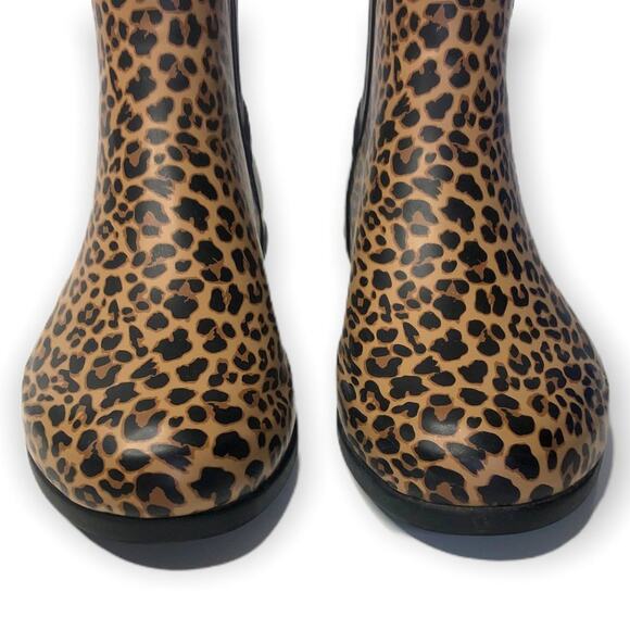 London Fog Women's Piccadilly Rain Boot 6 New Leopard Tan Black Animal Chelsea - Picture 9 of 12